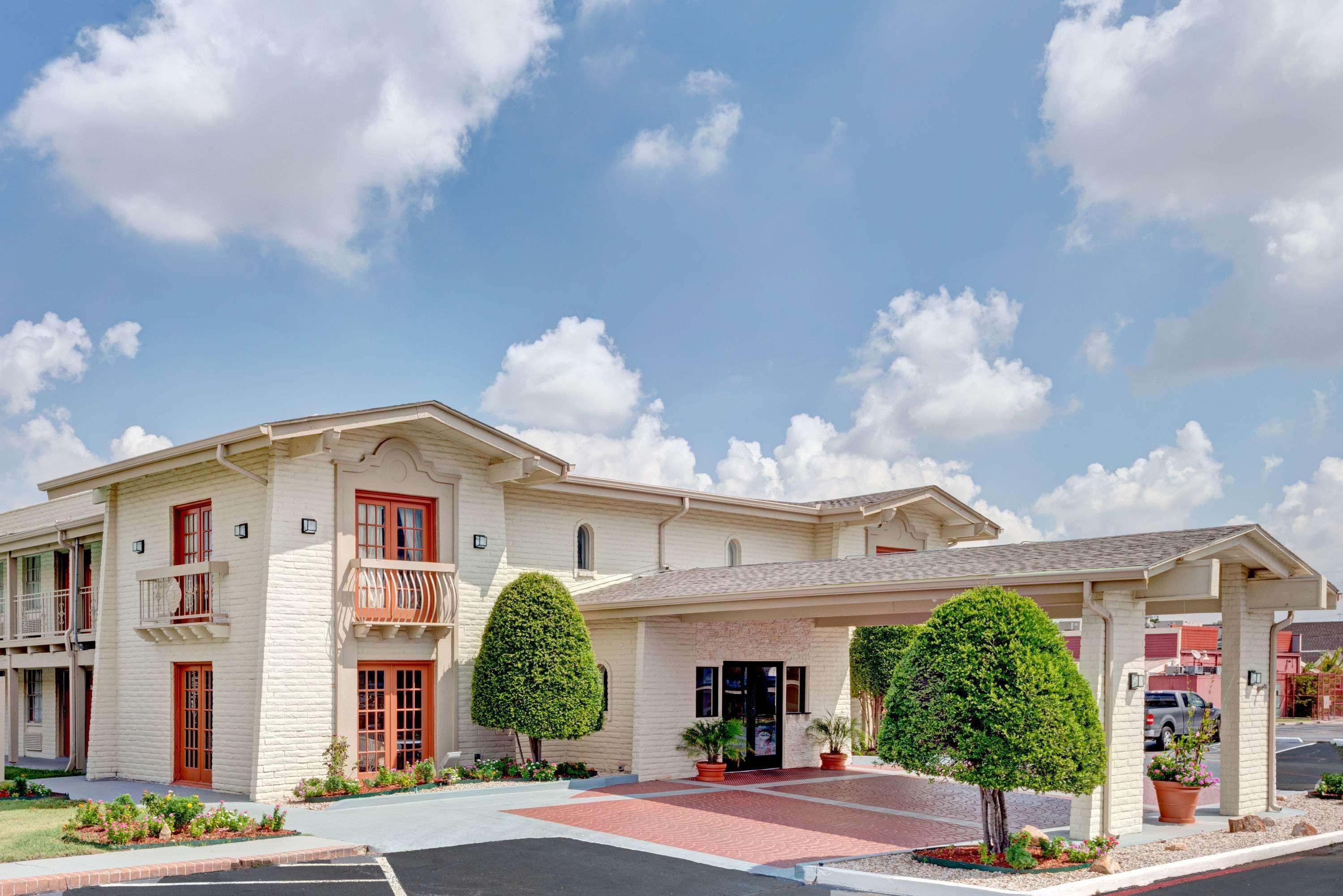 Travelodge By Wyndham North Richland Hills/Dallas/Ft Worth Exteriör bild
